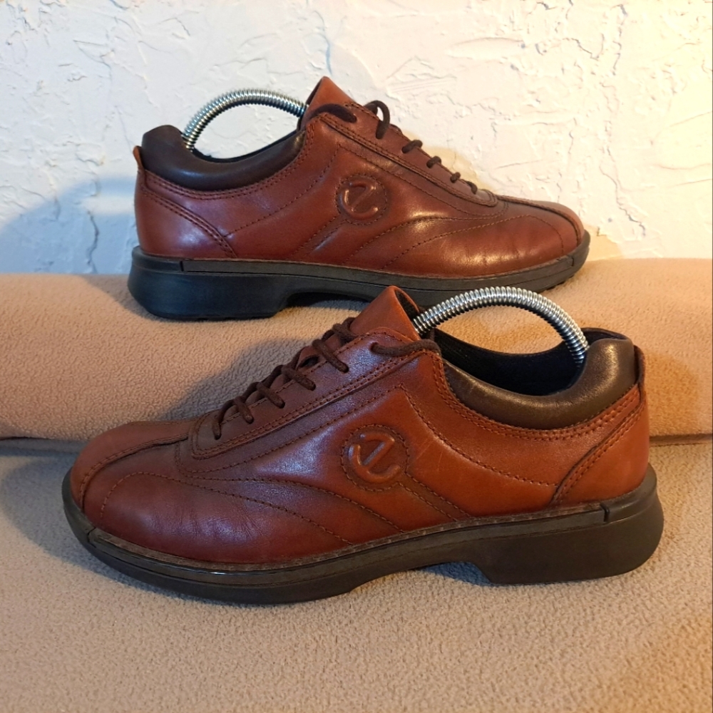 Ecco Leather Dress Shoes